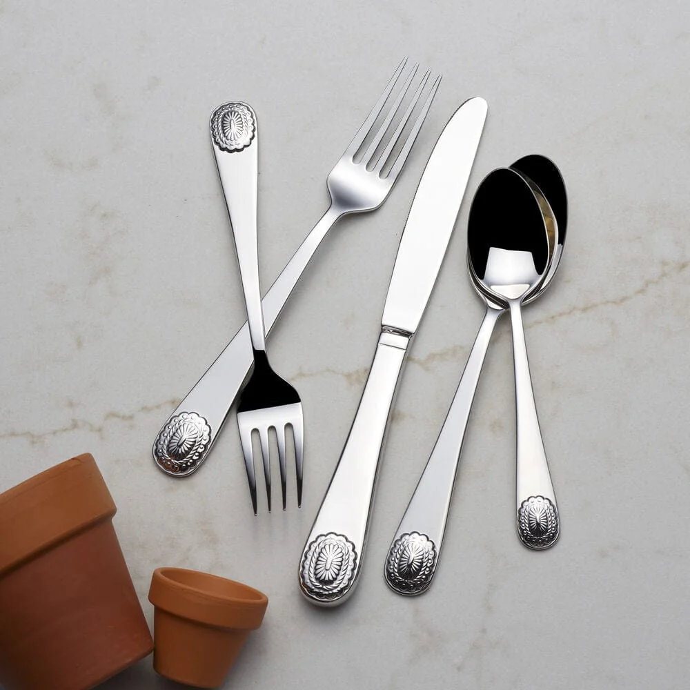 Concho 20 Piece Flatware Set, Service for 4 - Image 4