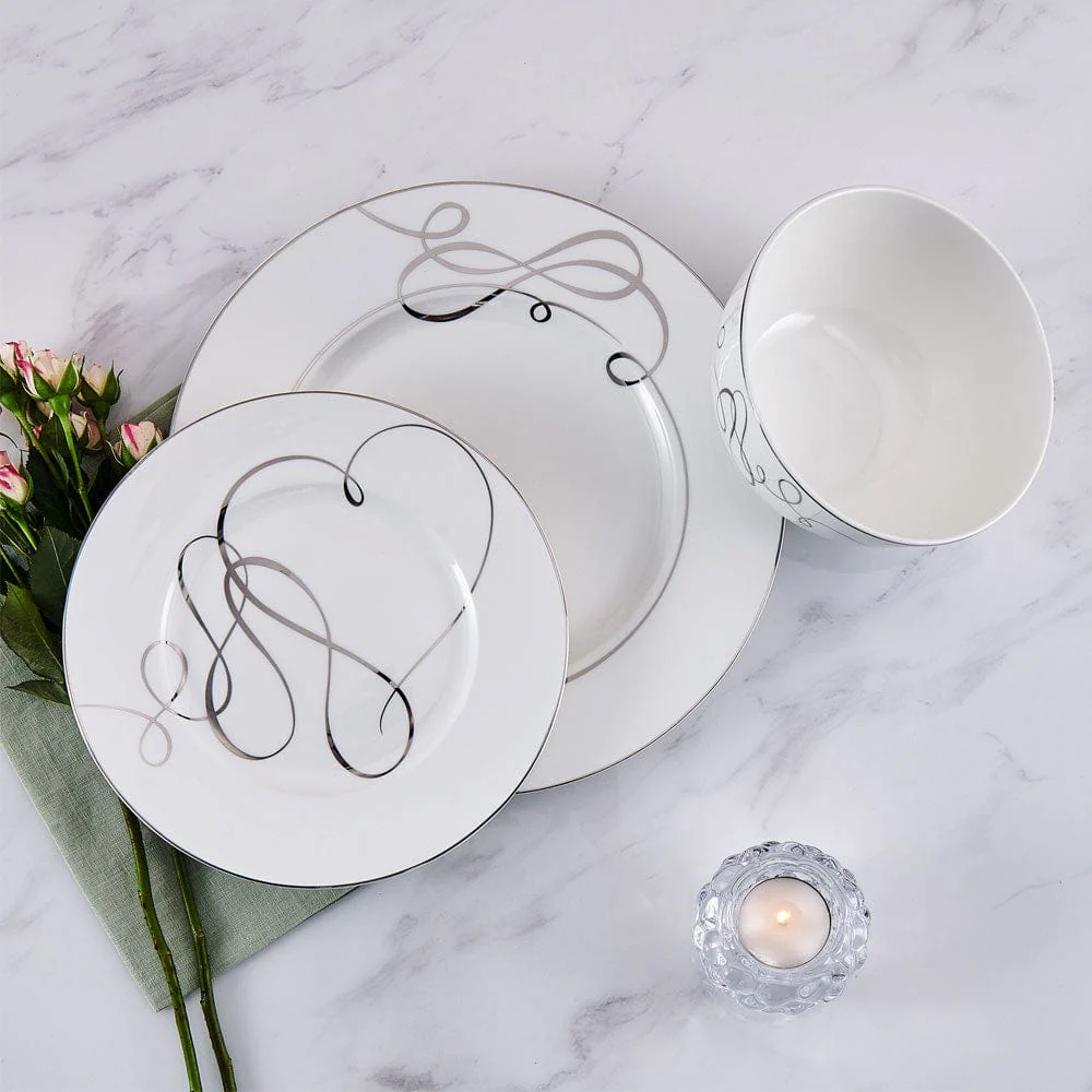 Love Story 24 Piece Dinnerware Set, Service for 8 - Image 3